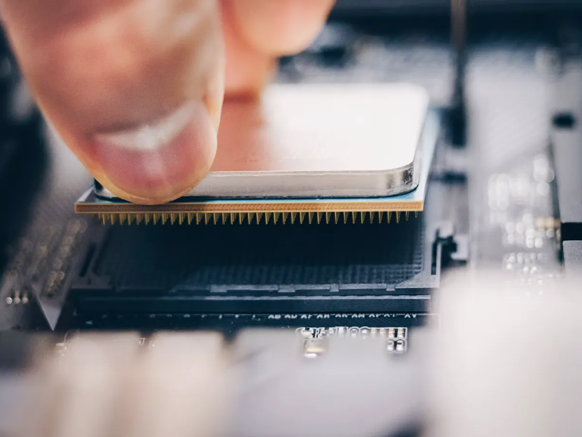 AMD supporterer AM5 helt til 2029, og slipper samtidig Ryzen 7 7700X3D