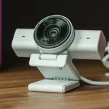 Razer Kiyo V2 X webcam: Grei hardware, men Synapse og USB-A trekker ned