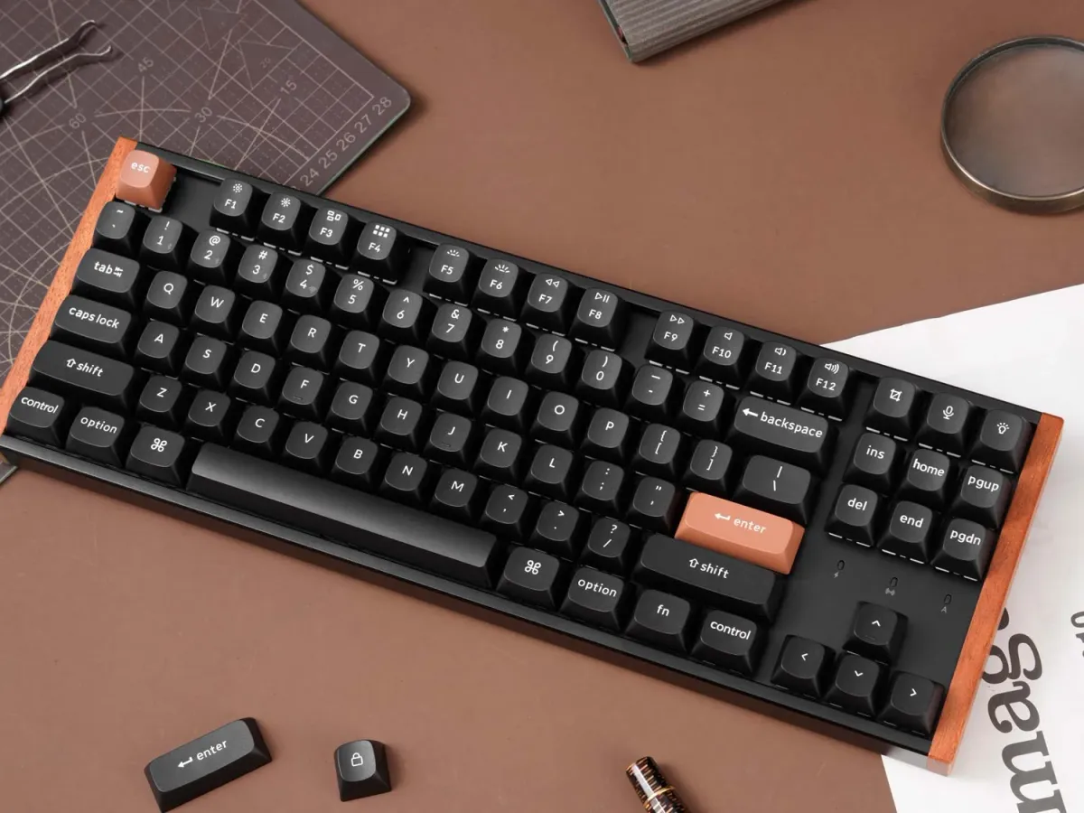 Keychron K4 vs K2, K6, K8 og K10 — samme tastatur, ulike layouts