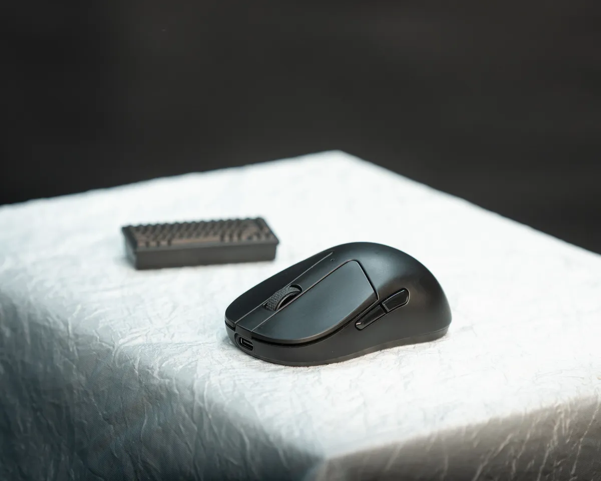 Keychron M4 anmeldelse – Liten, lett og overraskende god