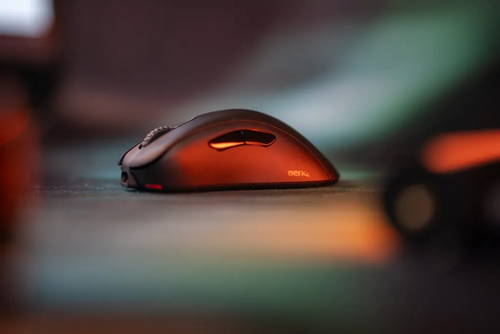 Zowie EC2-CW sett fra siden