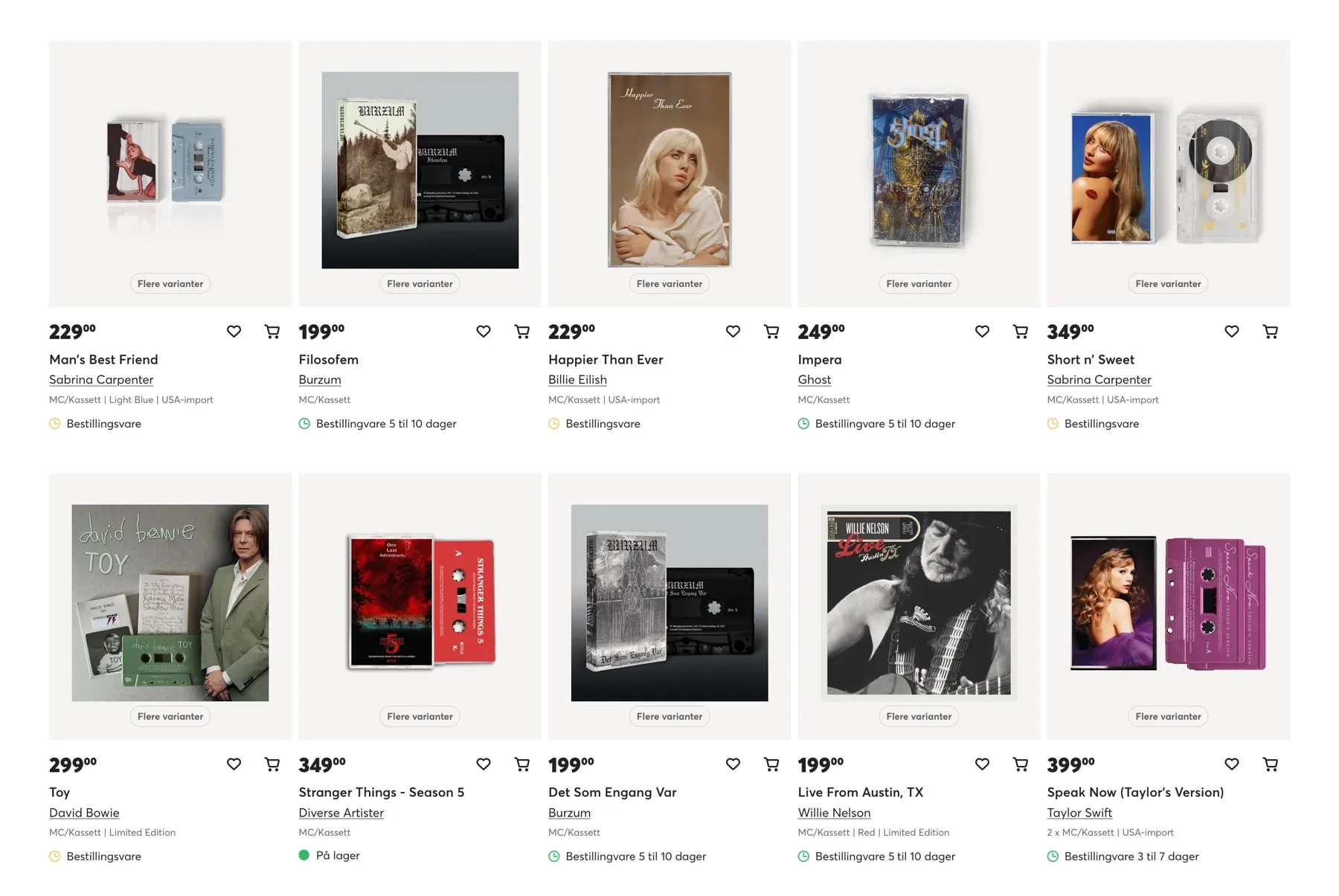 Kassettutgivelser i Platekompaniets nettbutikk, blant annet Sabrina Carpenter, Ghost, Taylor Swift, David Bowie og Burzum