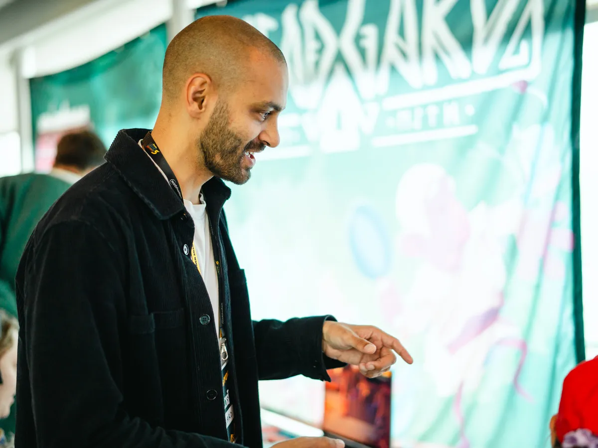 Indie Zone på Moderskeppet: tre utviklere, tre spill og ett tiår som står sterkere enn noen gang