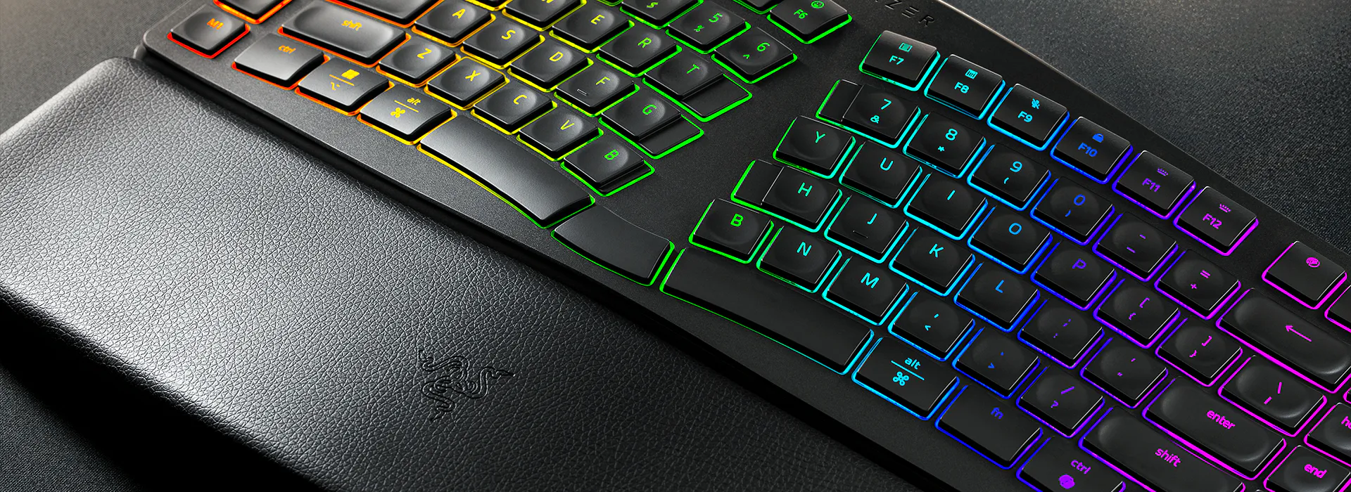 Razer Pro Type Ergo keyboard with wrist rest